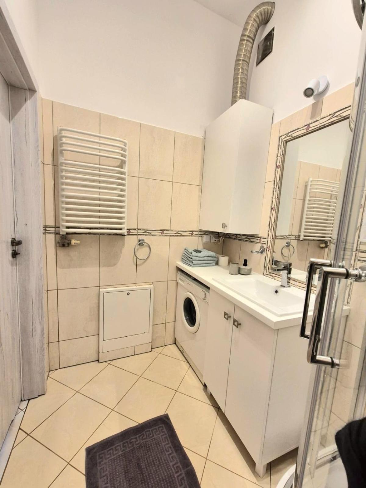Domino Apartament- Dworzec Pkp Appartement Krakau